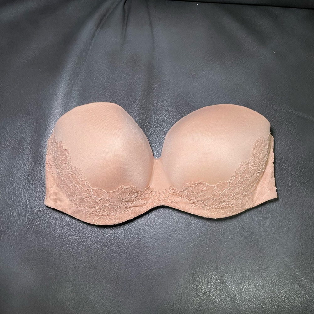 Victoria's Secret Body By Victoria Strapless Bra Tan